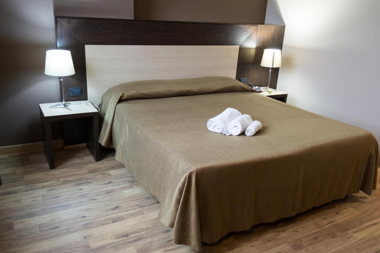 Hotel Don Camillo Brescello Kültér fotó