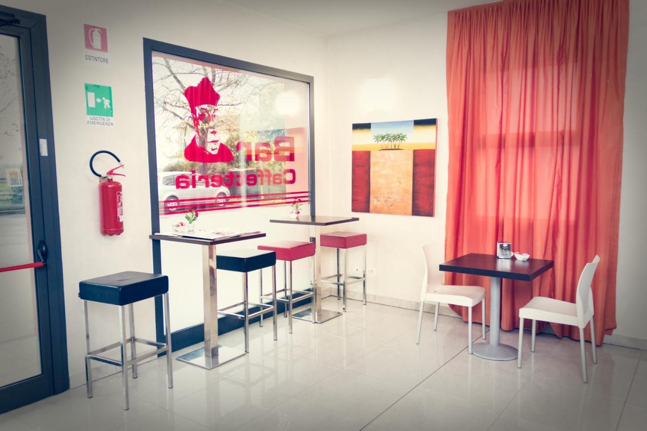 Hotel Don Camillo Brescello Kültér fotó